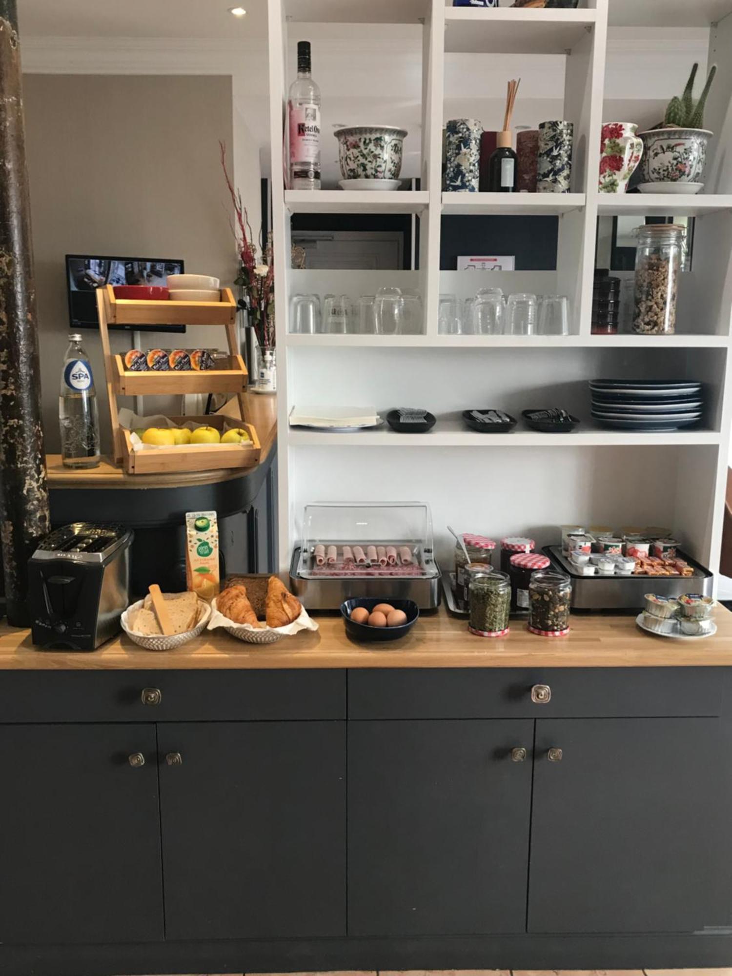 巴黎 Courcelles Mederic酒店 外观 照片